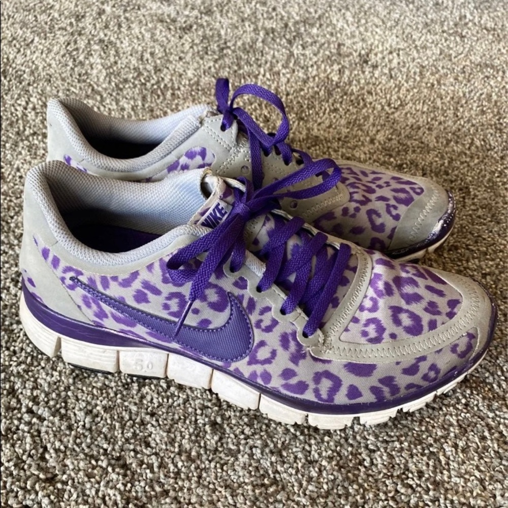 Nike Tennis Shoes